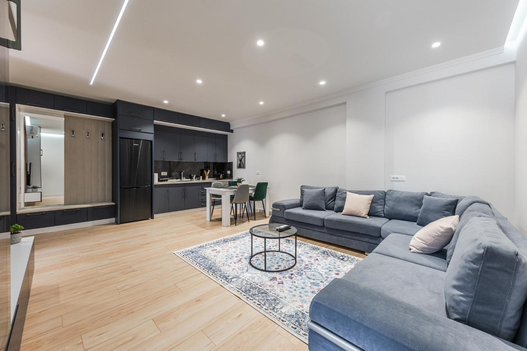 Mumba Apartments By Kondo Stays Tirana Exterior foto
